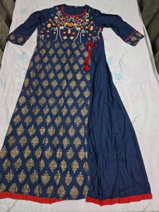 Elegant Embroidered Kurta