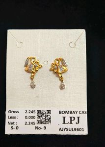 beautiful gold earrings 18 k