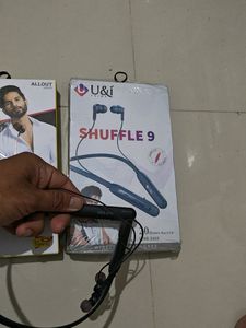 U&amp;i Allout &amp; Shuffle 9 Neckbands Combo