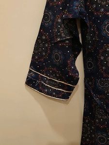 Elegant Women&#39;s Kurta