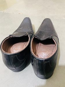 Boys shoes