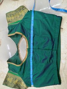 Green Designer Blause