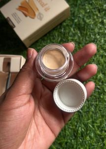 MILA BEAUTE Conceal it