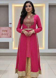 Elegant Pink Embroidered Kurta Set