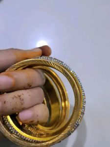 Sparkling Bangle Set