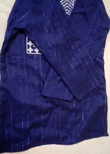 Elegant Blue Embroidered Kurta
