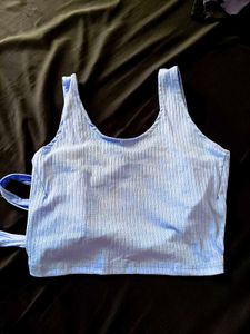 NEW TOP