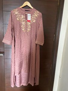 Melange Women’s Festive Emb. Kurta (xl)