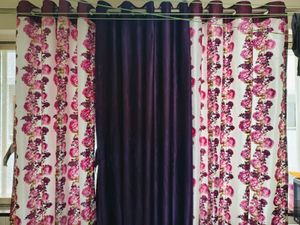 New Curtains .....1 Pair Paric Is Showing