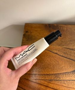 MAC Studio Radiance Primer 🤍