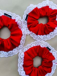 White Lace Scrunchies