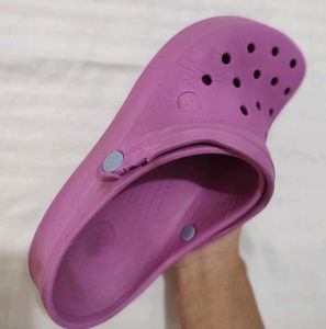 Crocs: Monsoon Essential