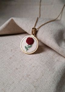 Pending Locket Earing