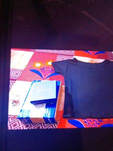 Combo🎀....Top...Box...And Bracelet