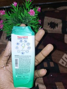 Navratna Cool Talc