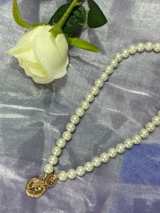 Pearl Beaded Necklace with Gold Coin Pendant