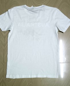 Women White Tshirt