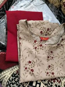 Ethnic Kurta Set with Floral Print
