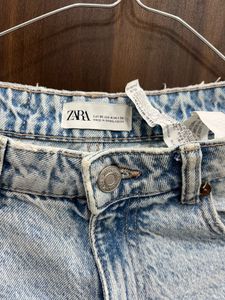 Zara Ripped Mom Jeans