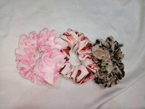 3 Big Scrunchies