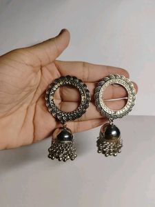 black metal jhumka aesthetic