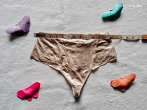 Victoria's  Secret thong