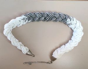 White And Silver Neckpiece