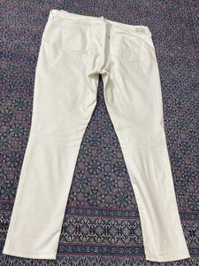 Levi’s Women White Jeans/ Denim