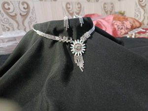 Elegant Silver-Tone Necklace Set