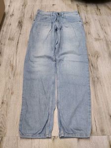 Ma2464 Van Heusen jeans waist 30 inches