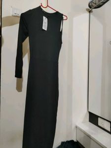 Elegant Black Maxi Dress