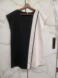 Chic Color Block Mini Dress