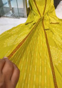 Two layer style anarkali kurti Set In 2 Colour