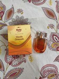 Plum BodyLovin' Vanilla Caramello EDP