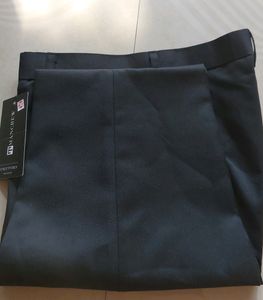 MANCREW Men Regular Fit Black Cotton Blend Trouser