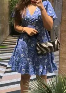 BERRYLUSH WOMEN WRAP DRESS