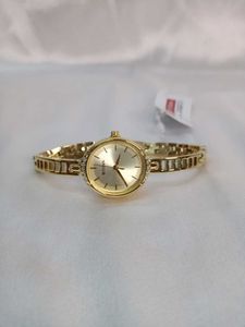 Titan Quartz Analog Golden Dial Metal Strap Watch