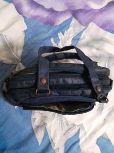 Buy 1 Sling Bag Get 2 Handbags Free