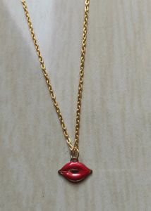 Sexy Lips Pendant 👄