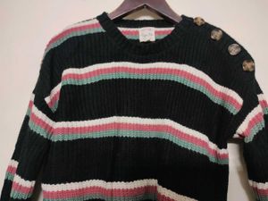 SALE 🛍️ Black Knit Sweater