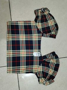 new women crop Plaid Puff Sleeve Top