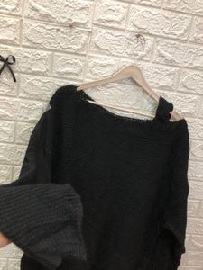 Chic Black Off-Shoulder Sweater🕸️🕷️🎗️
