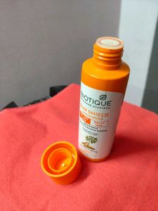 Biotique Sun Shield Sandalwood