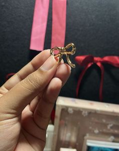 Bow Earrings