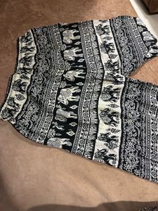 Elephant Print Short Harem Pants