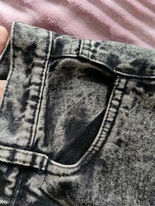 ACID WASH BLACK BOYFRIEND JEANS