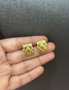 Vintage Gold Stud Earrings💗