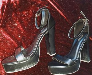 AJIO-My Foot Black Pretty Heels ||Hardly Been Worn