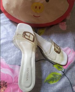 Vishuddh Brand (Size 39)