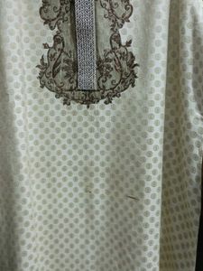 Elegant Cream Embroidered Kurta Festive